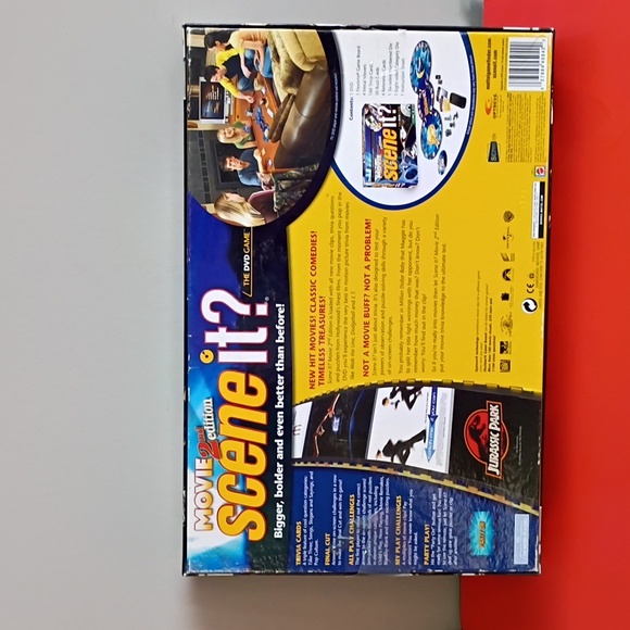 Scene It? Movie 2nd Edition DVD Game - Picture 2 of 3